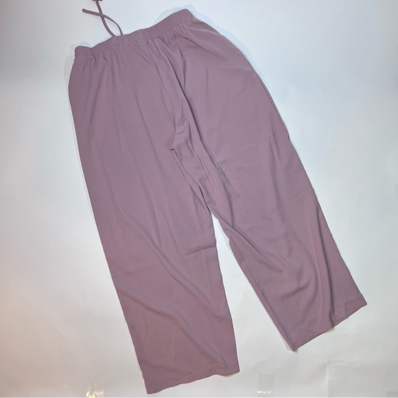 Lot of 3 SHEIN Curve Coordinating Sets - Mauve, Black, Rust - Picture 13 of 13